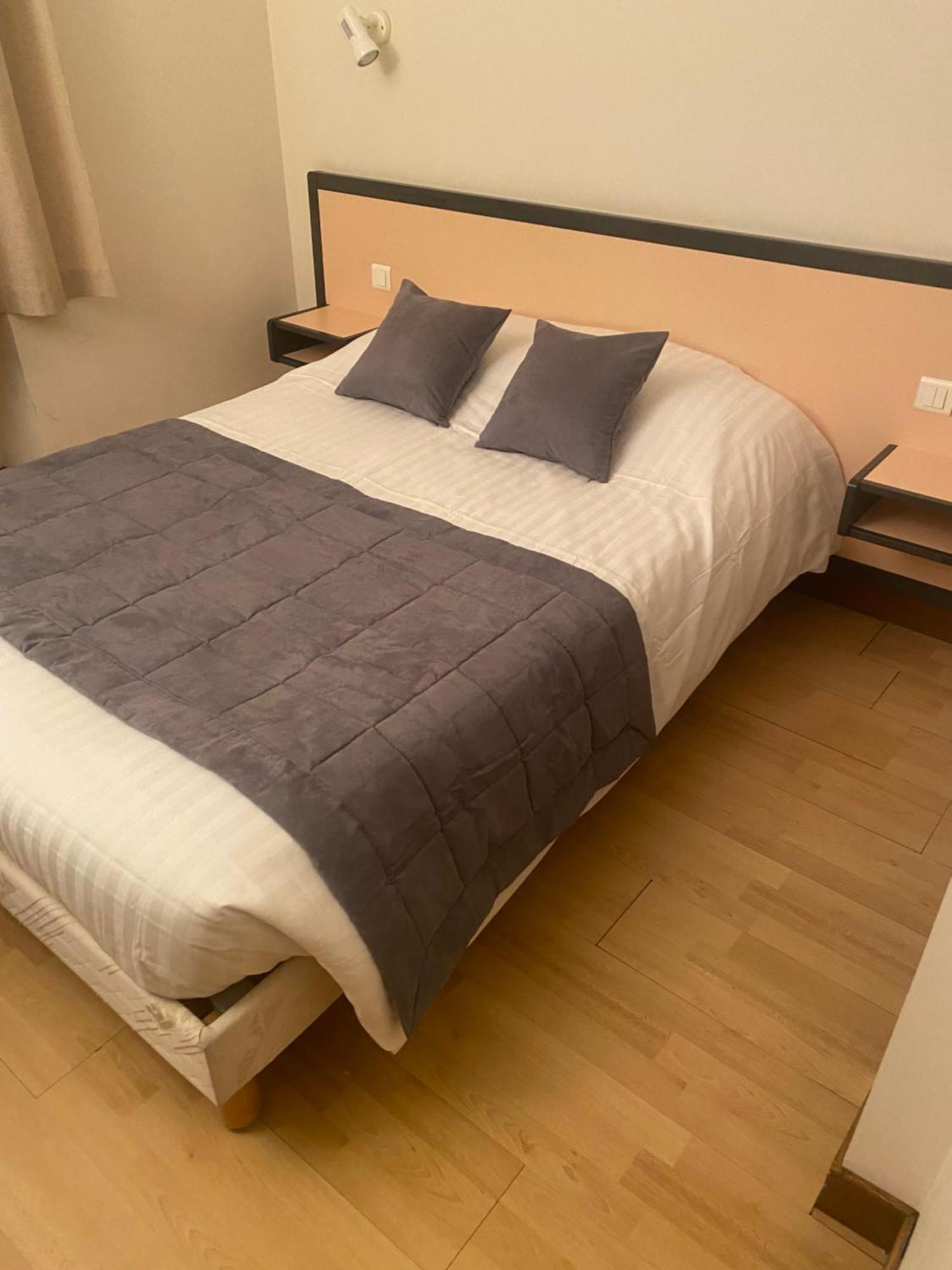 Hotel Du Commerce Joncy Zewnętrze zdjęcie